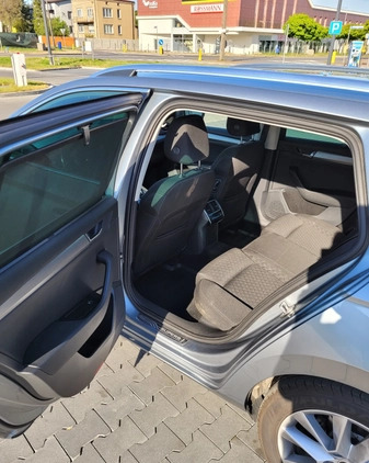 Skoda Superb cena 89900 przebieg: 176800, rok produkcji 2019 z Kętrzyn małe 106